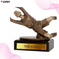Statuetka TPFR863 NAGRODA PIŁKA NOŻNA  2.png