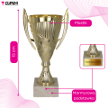 PUCHAR 8300F NAGRODA 6.png