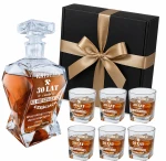 Prezent na Urodziny Karafka z Grawerem do Whisky - Niepowtarzalny Upominek