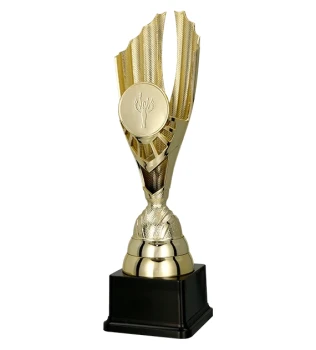 Puchar dla dzieci trofeum - nagroda w kolorze złotym